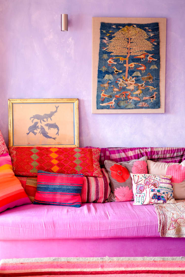 Do Red and Purple Go Together? These 6 Design Ideas Prove They Do